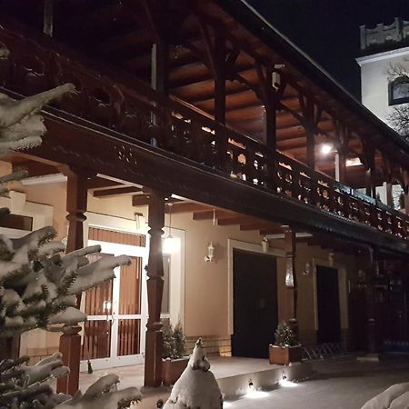 Pokoje Goscinne ”Zubr” Bialowieza Luaran gambar